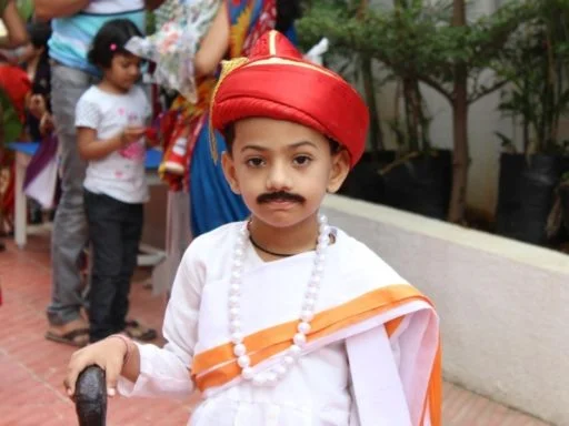 Fancy Dress done in style at Walnut School Walnut School