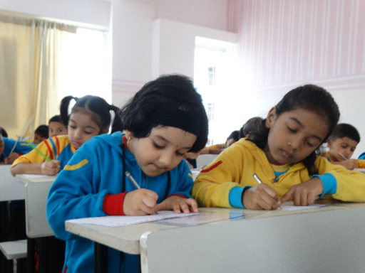 Little Hands, Writing!